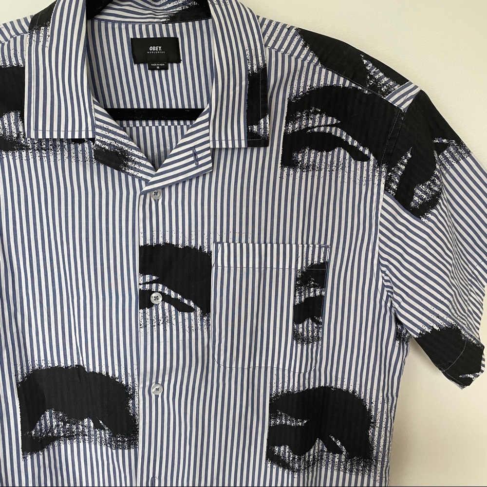 NWOT OBEY SHORTSLEEVE BUTTON-UP - Picture 3 of 6